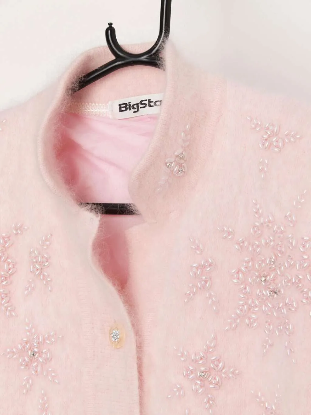 80s vintage pale pink fluffy beaded cardigan – Medium / Large