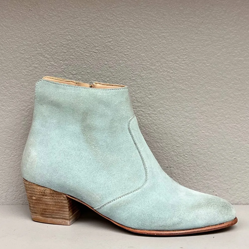 Ankle Boot-Side zip w/ heel/ Mint textured leather w/ oil accents/ leather sole