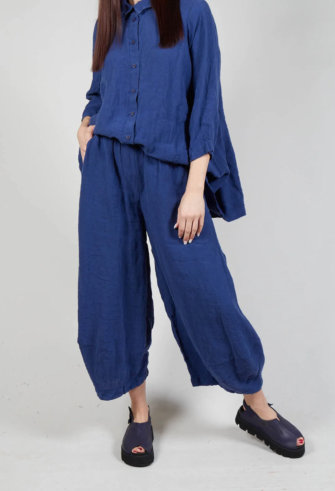 Balloon Leg Linen Trousers in Azur