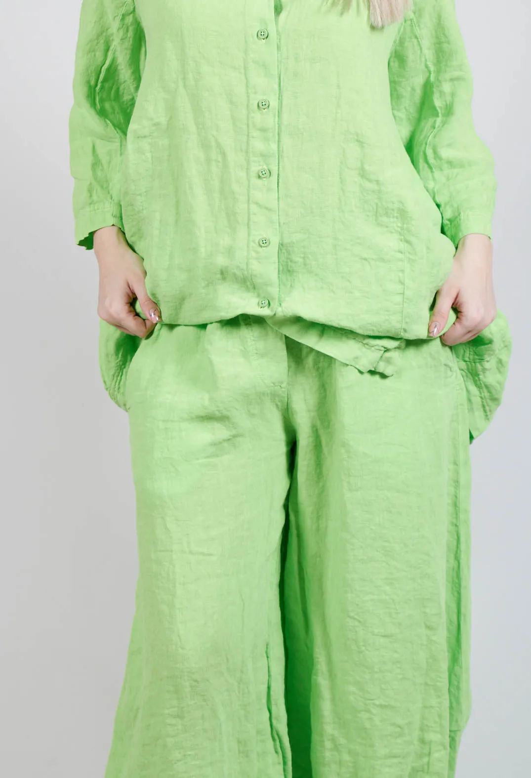 Balloon Leg Linen Trousers in Lime