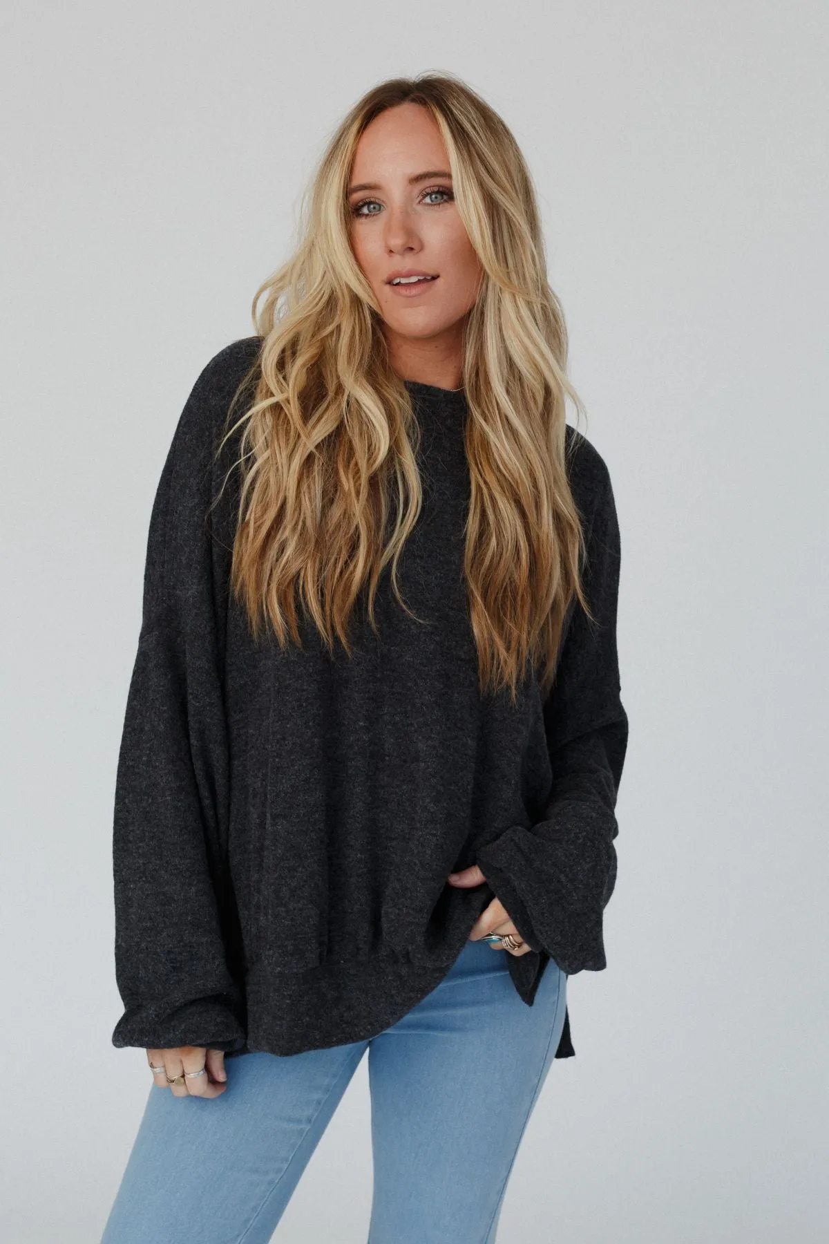 Brayden Oversized Pullover - Charcoal