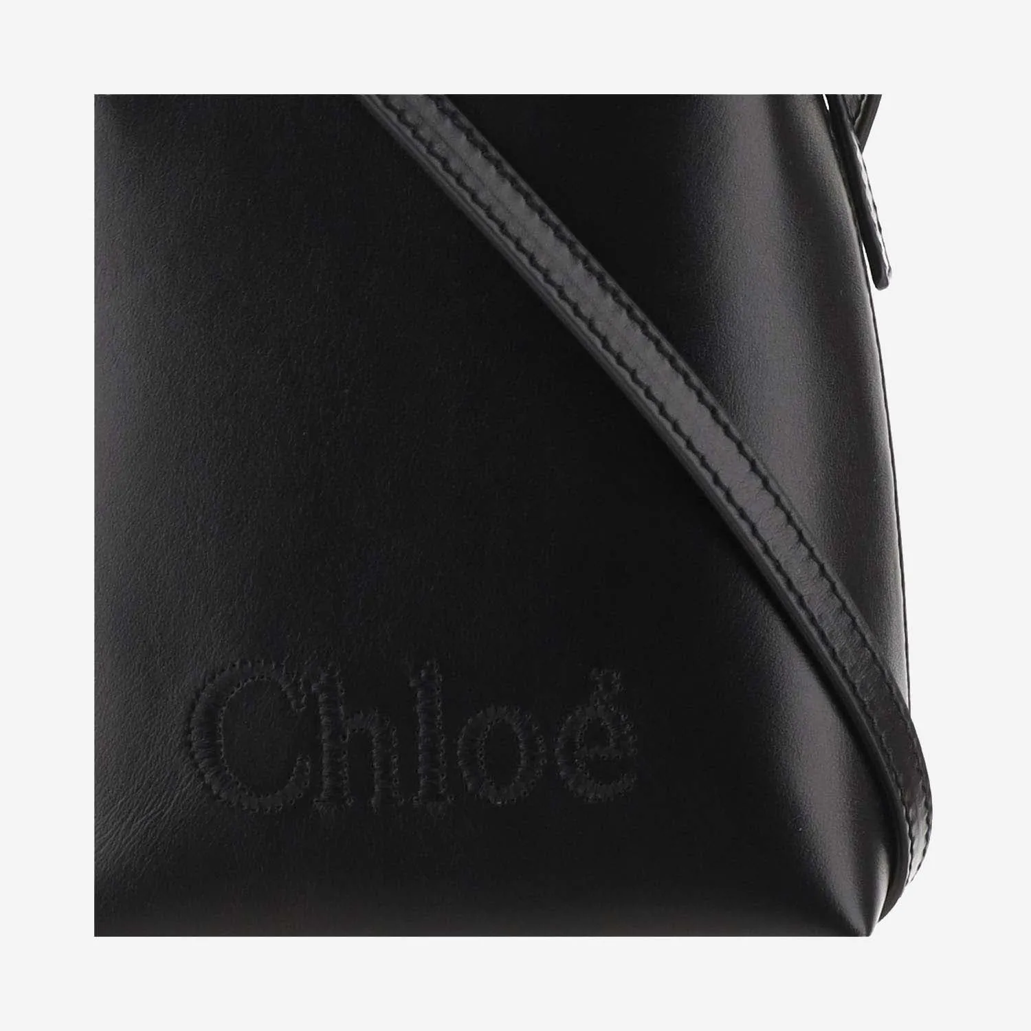 Chloè    Chloè Chloé Sense Micro Tote Bag