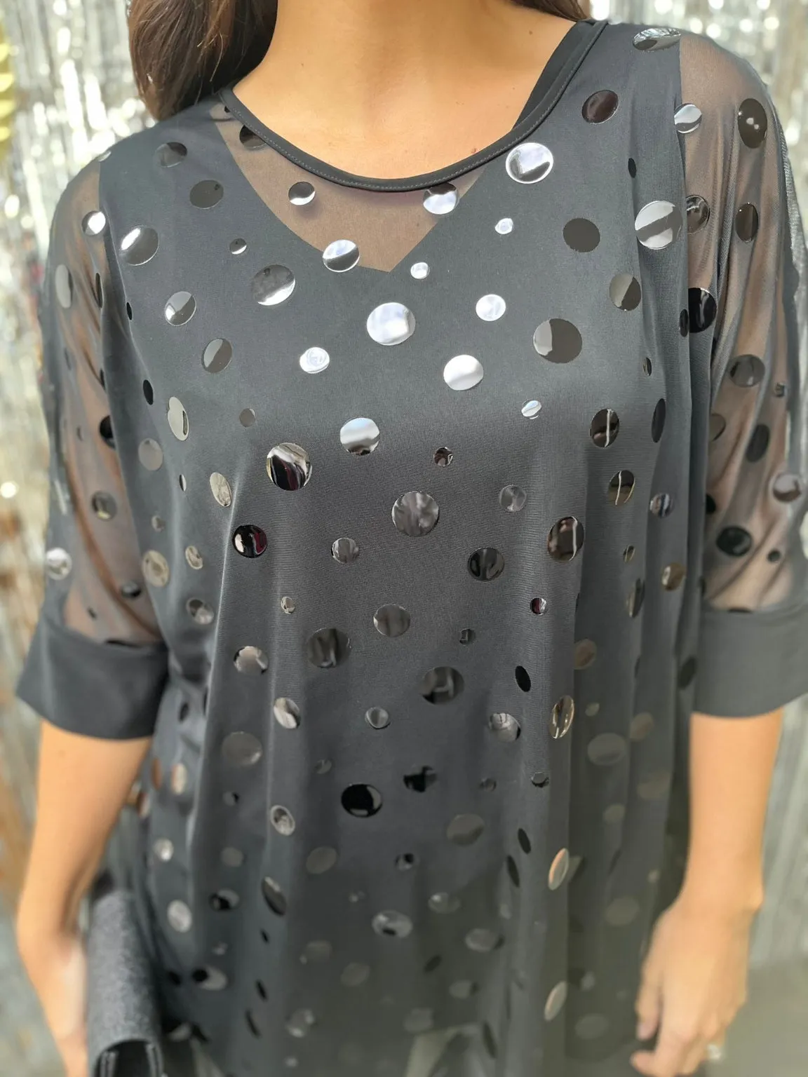 Circle Print Mesh Top Axel