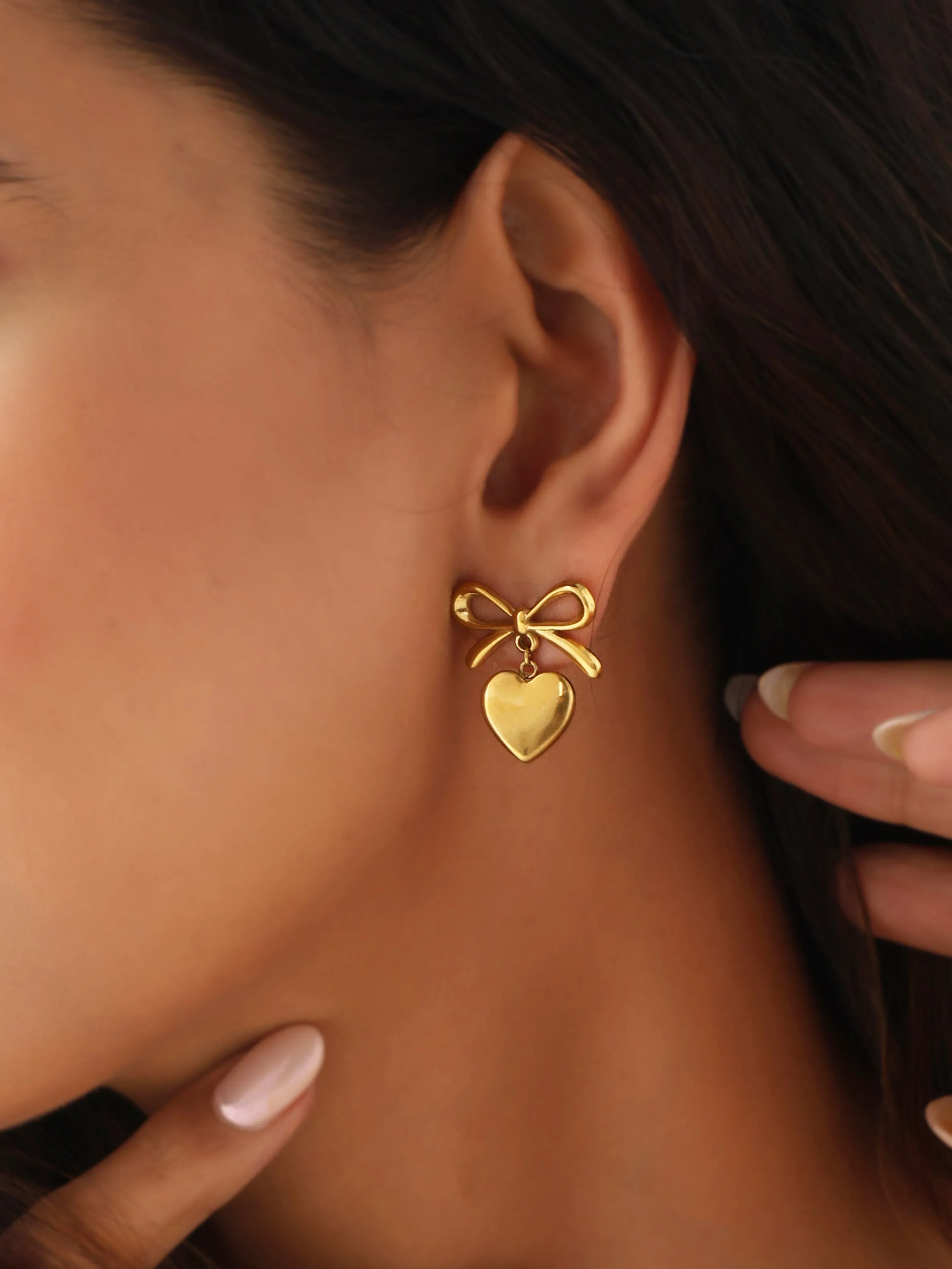 Classic Bow Heart Earrings