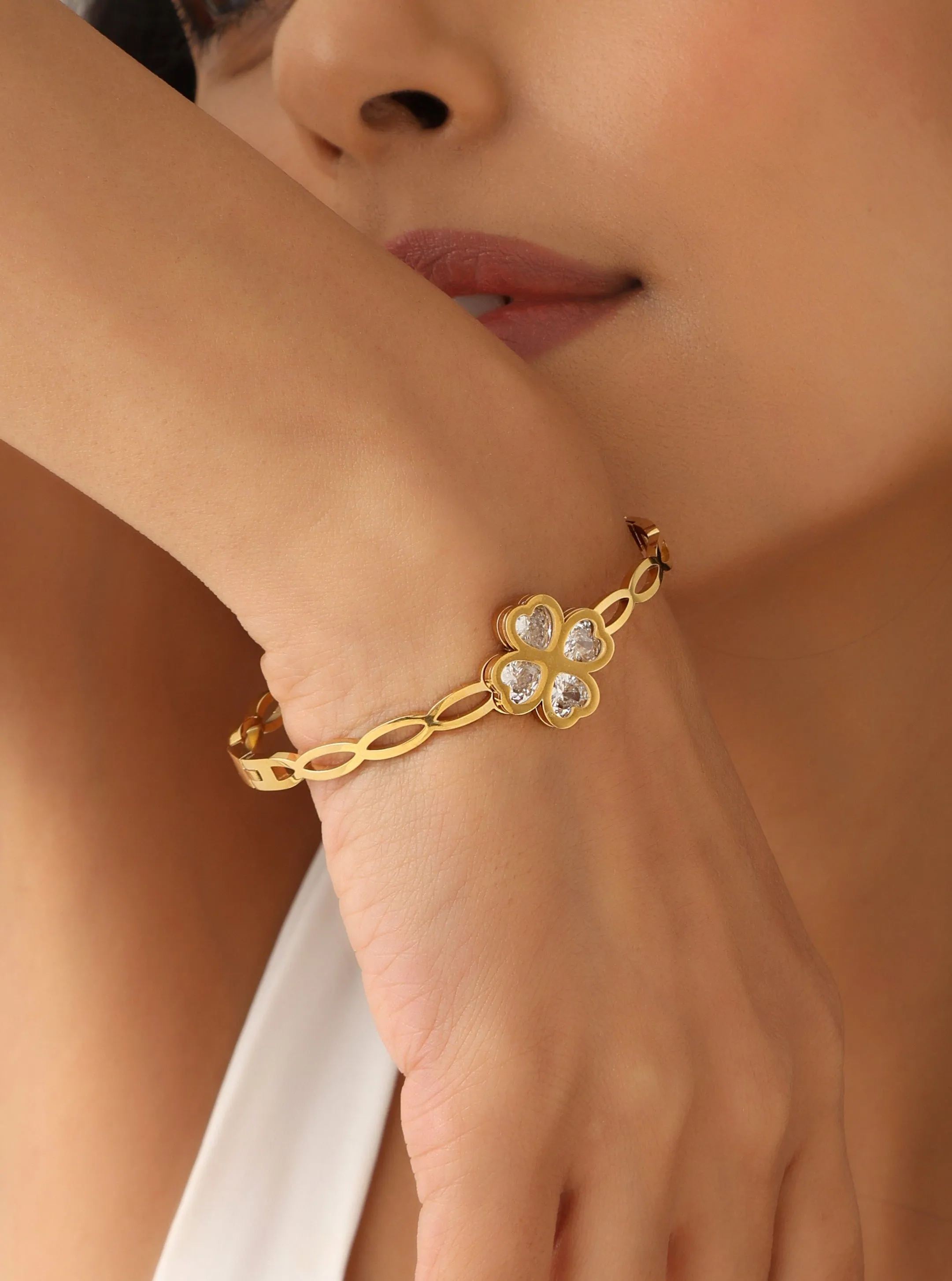 Clover Bangle