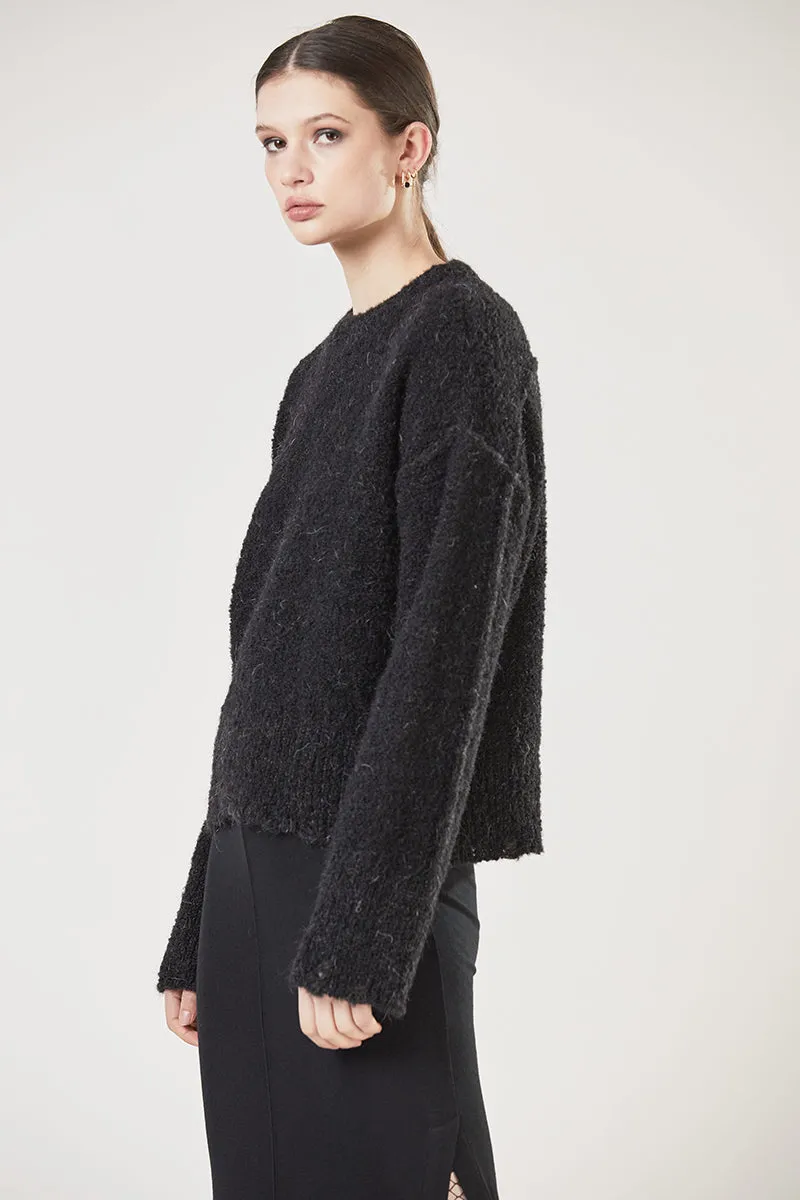 HAIRY ROUND NECK SWEATER