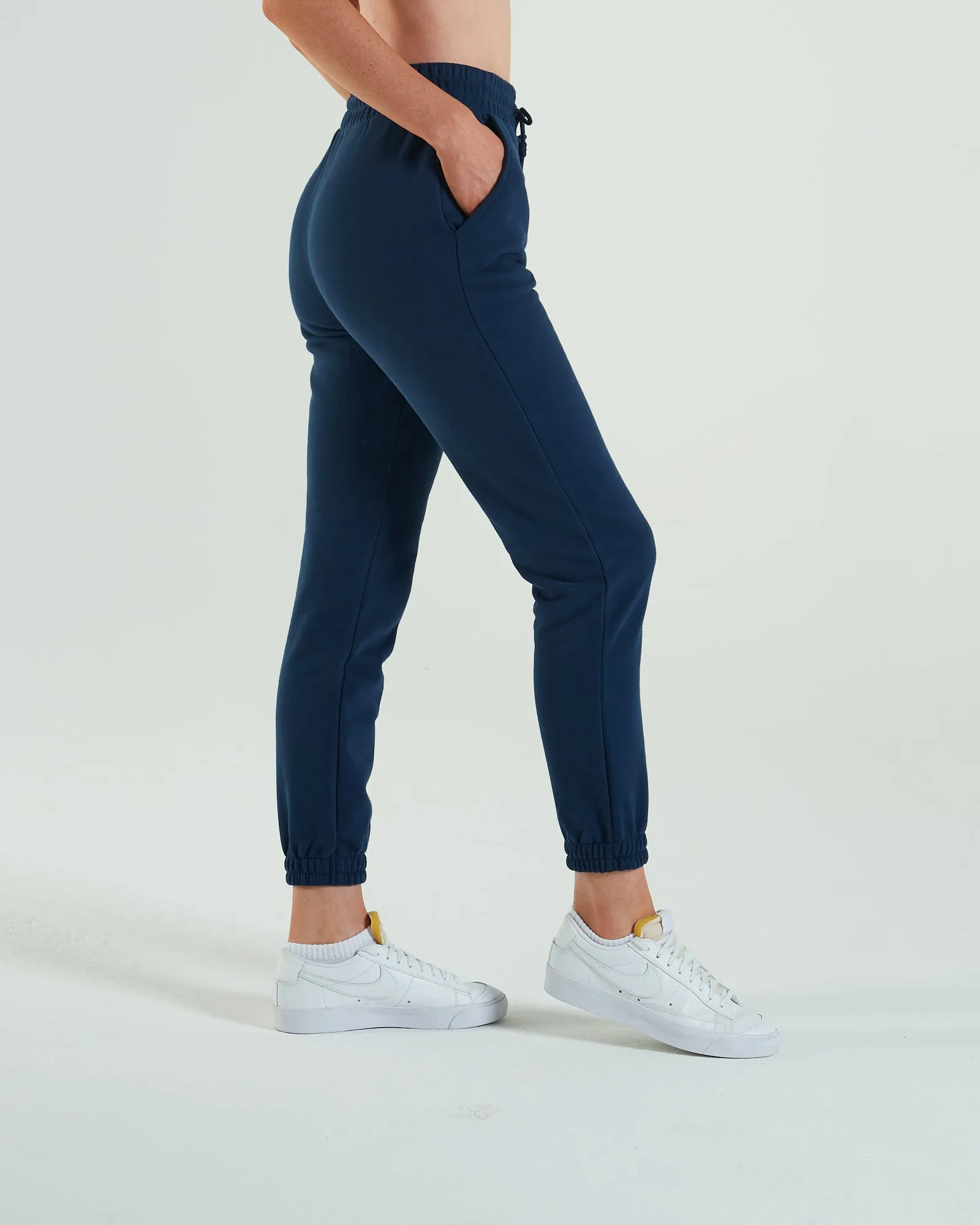 Legacy Jogger Peacock Navy