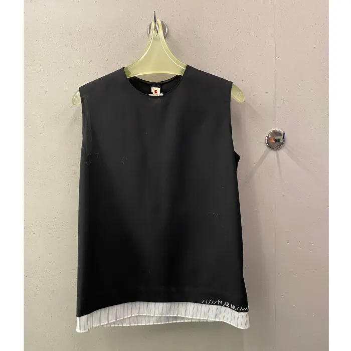 MARNI  |Black tropical wool sleeveless top with Marni mending