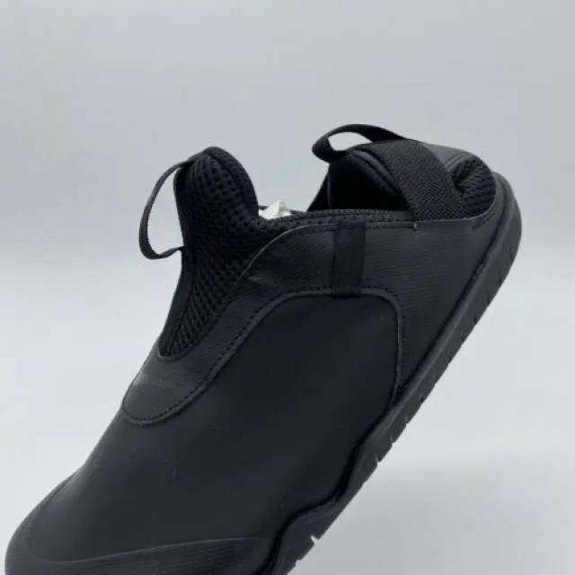 Niike zoom pulse triple black nurse shoes men's size 7.5 ct1629-003