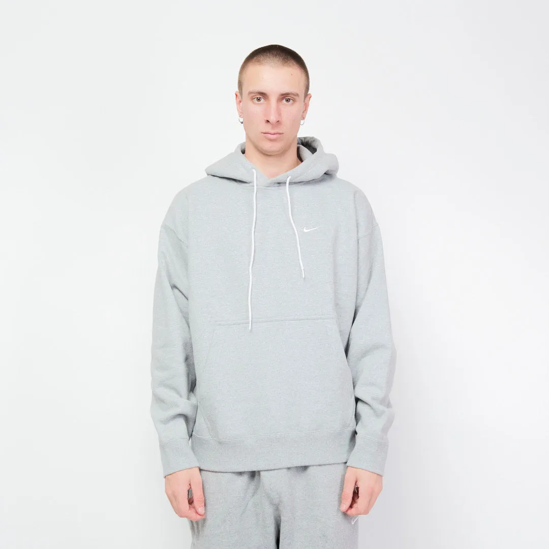 Nike - Solo Swoosh Fleece Hoodie (Dark Grey Heather/White)