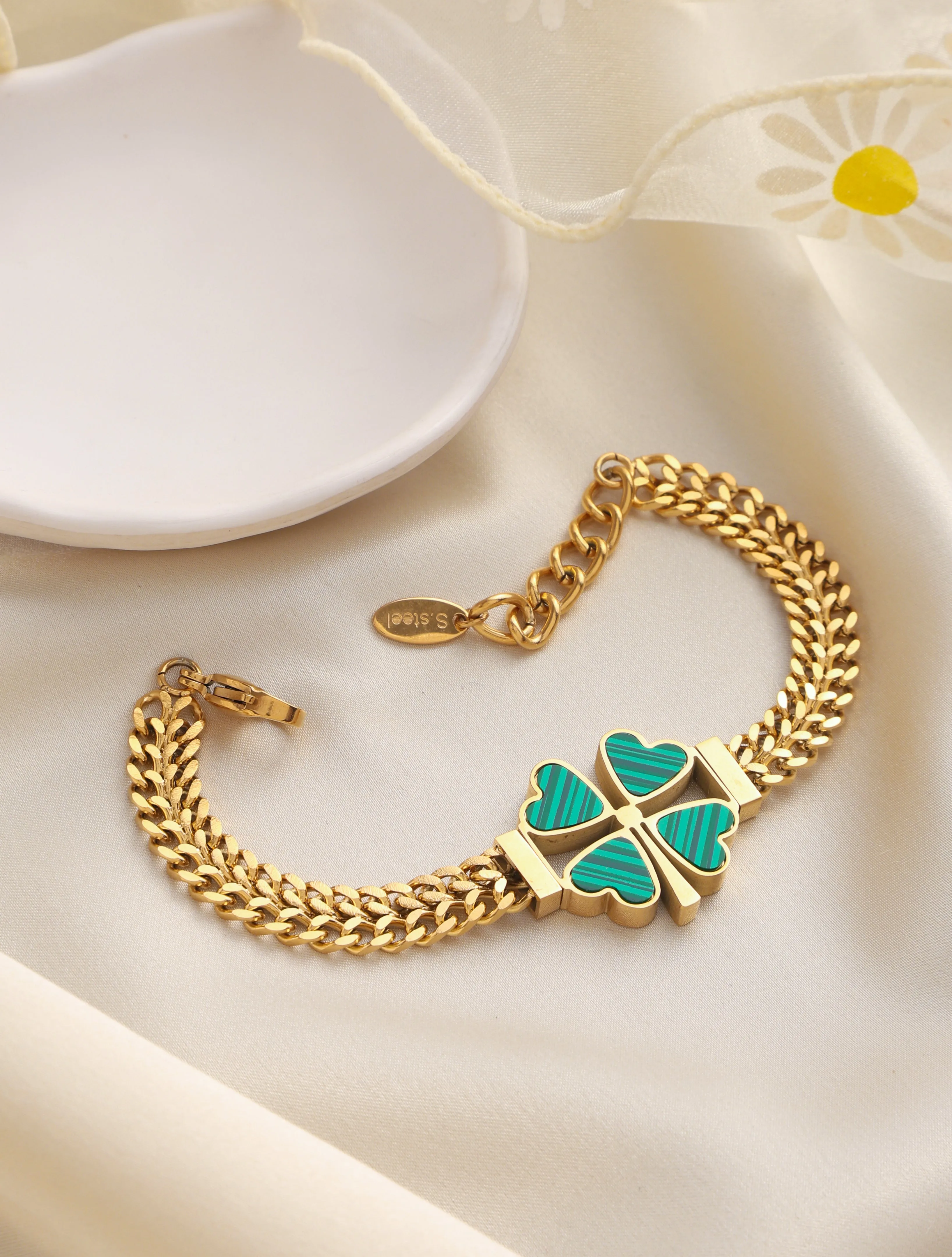 Santorini Green Clover Bracelet