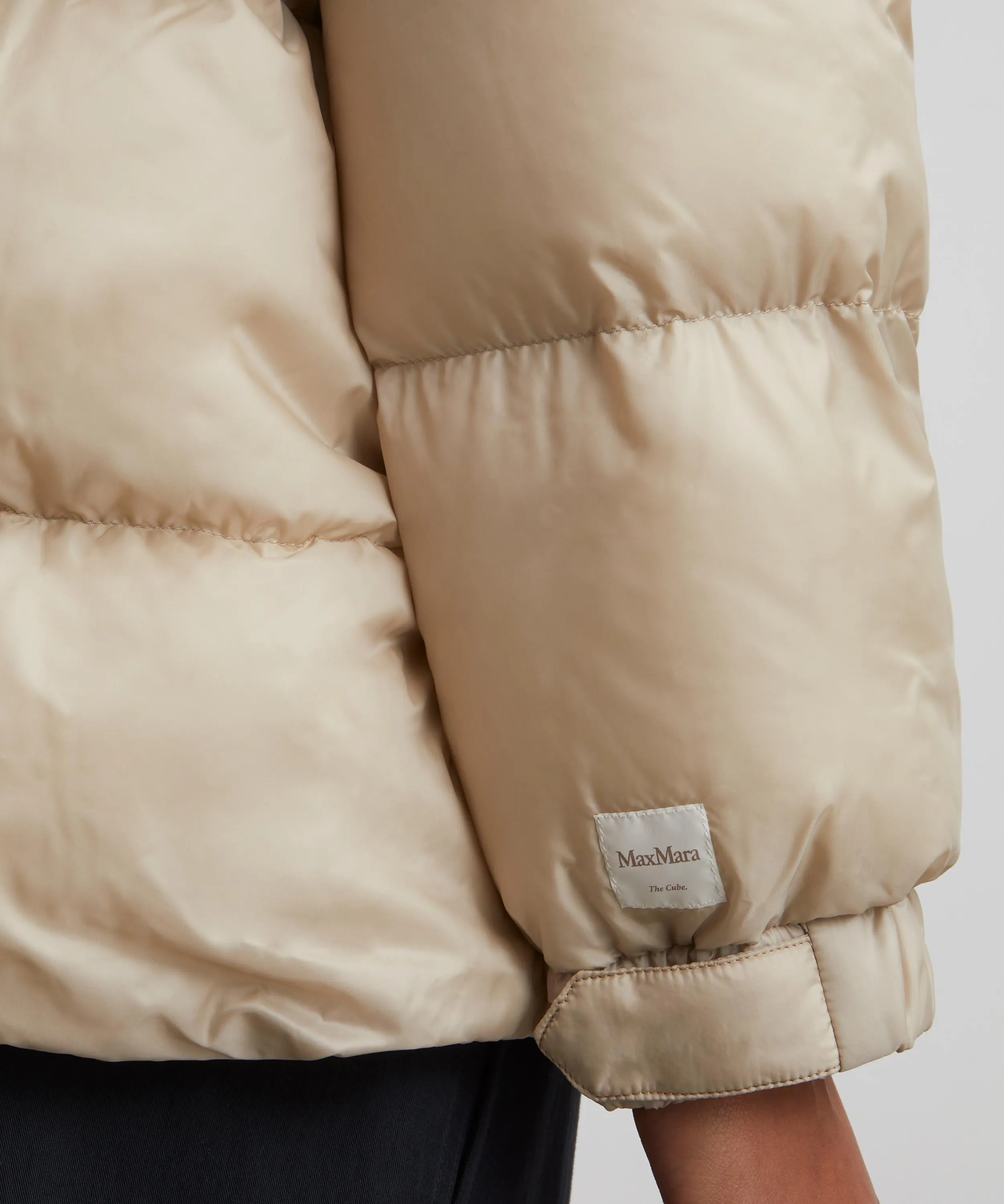 Seia Down Jacket